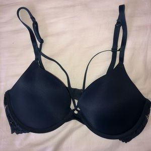 La senza women’s navy push up bra size 32D